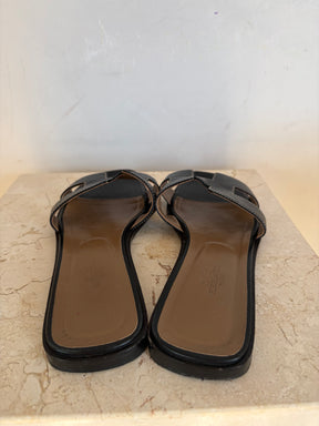 Hermes Oran Black Sandals, 39