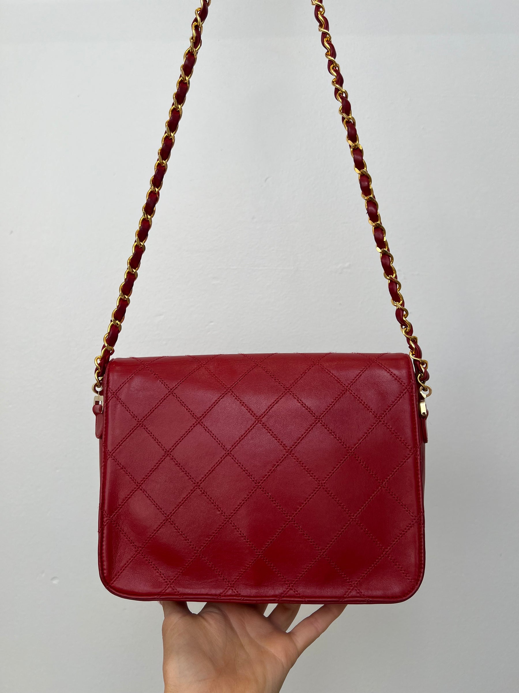 Chanel Timeless Classique Red Leather Shoulder Bag Gold Hardware