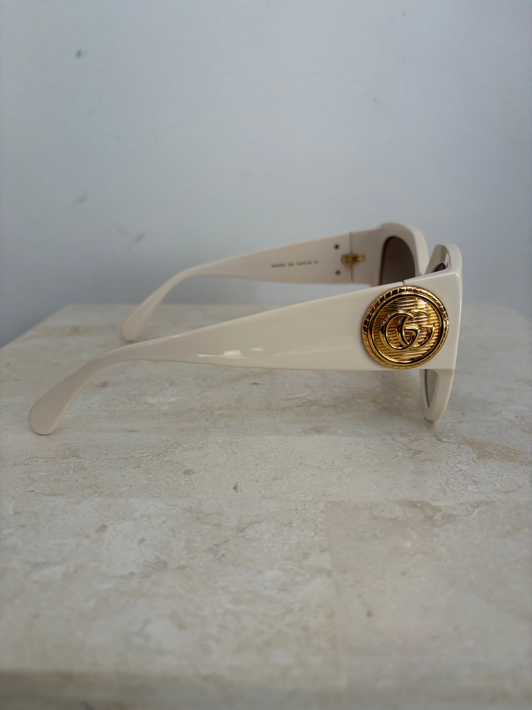 Gucci Sunglasses White Gold Accessories