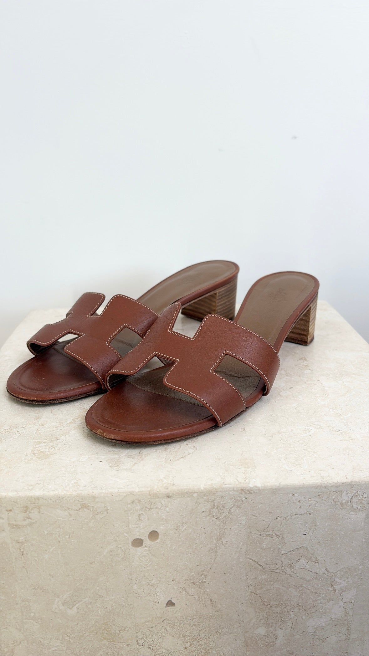 Hermès Tan Oran Mules, 37.5