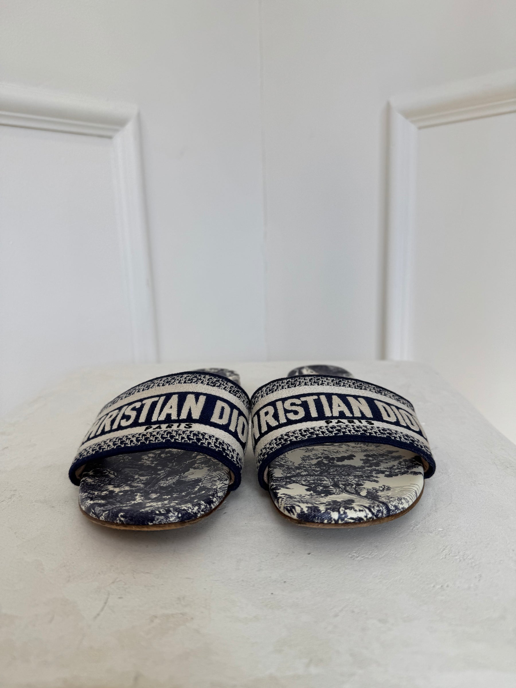 Dior Navy Logo D Way Slides, 38