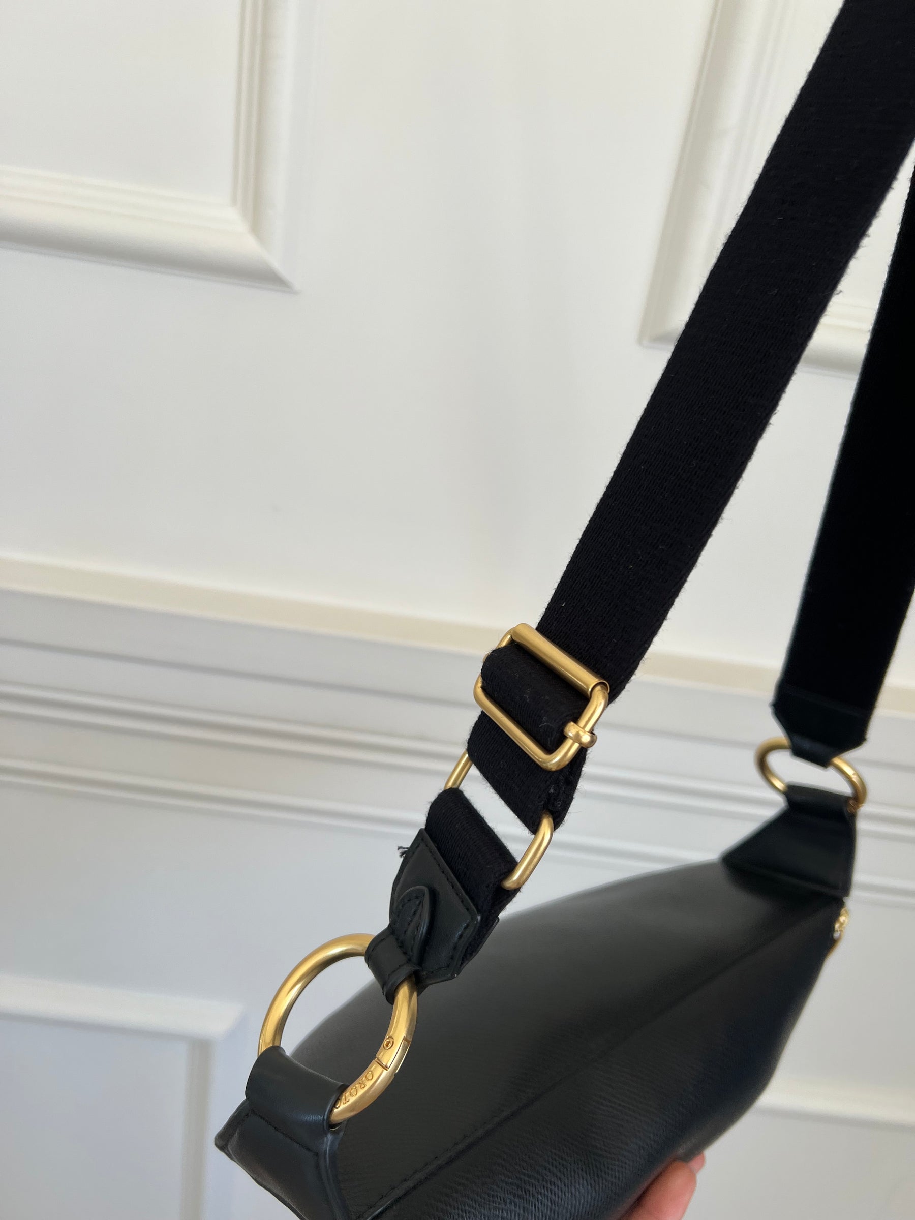 Oroton Black Belt Bag