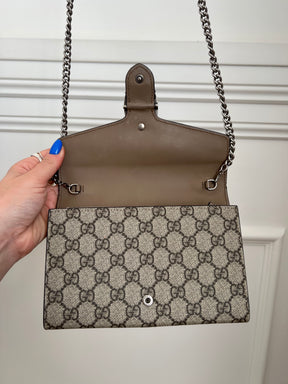 Gucci Dionysus GG Supreme Wallet on Chain