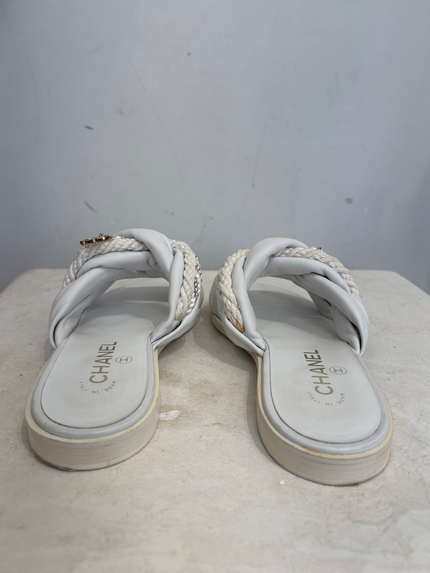 Chanel White Leather and Rope Twist Slides, 36 C