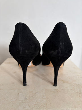 Manolo Blahnik Black Suede Pumps, 41