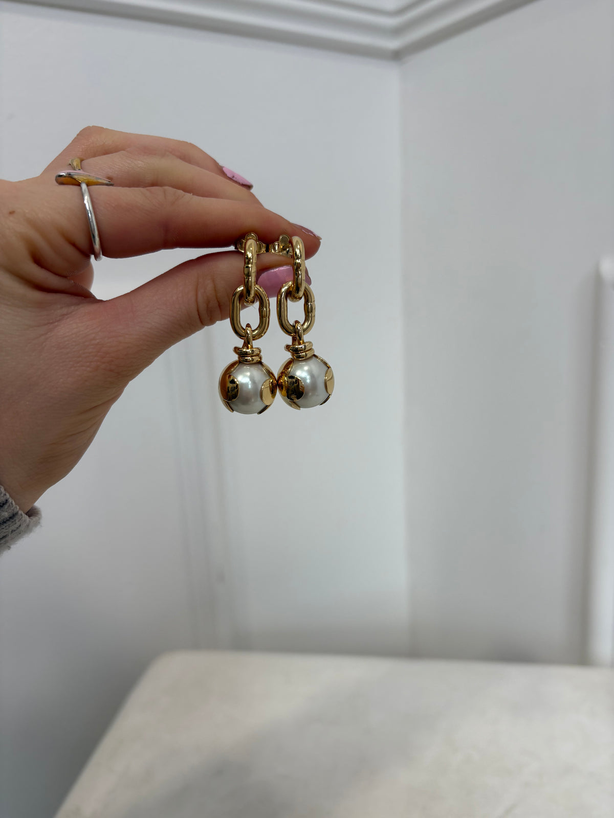 Louis Vuitton Gold Tone Pearl Drop Chain Earrings