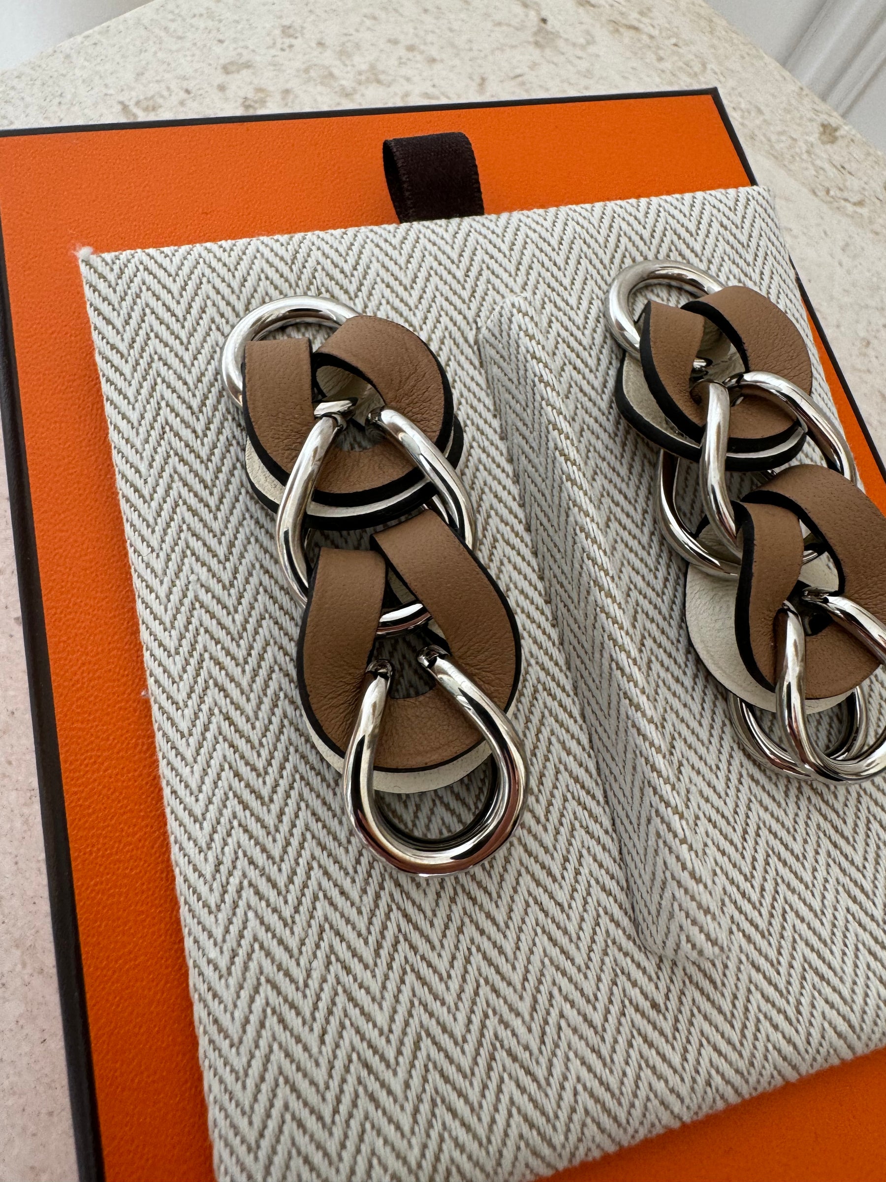Hermès Brown Swift leather and Silver Villevoort Long Earrings