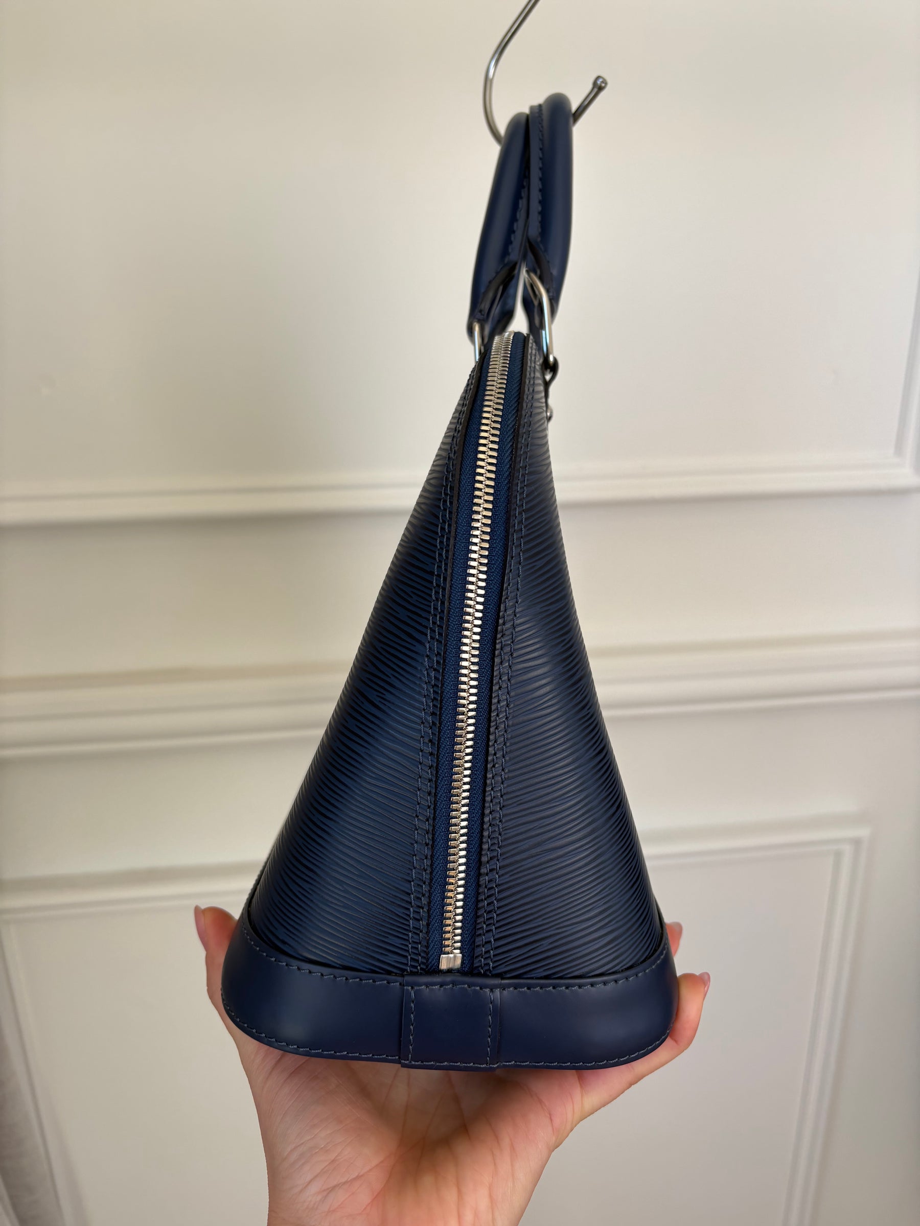 Louis Vuitton Navy Epi Leather Alma PM Bag