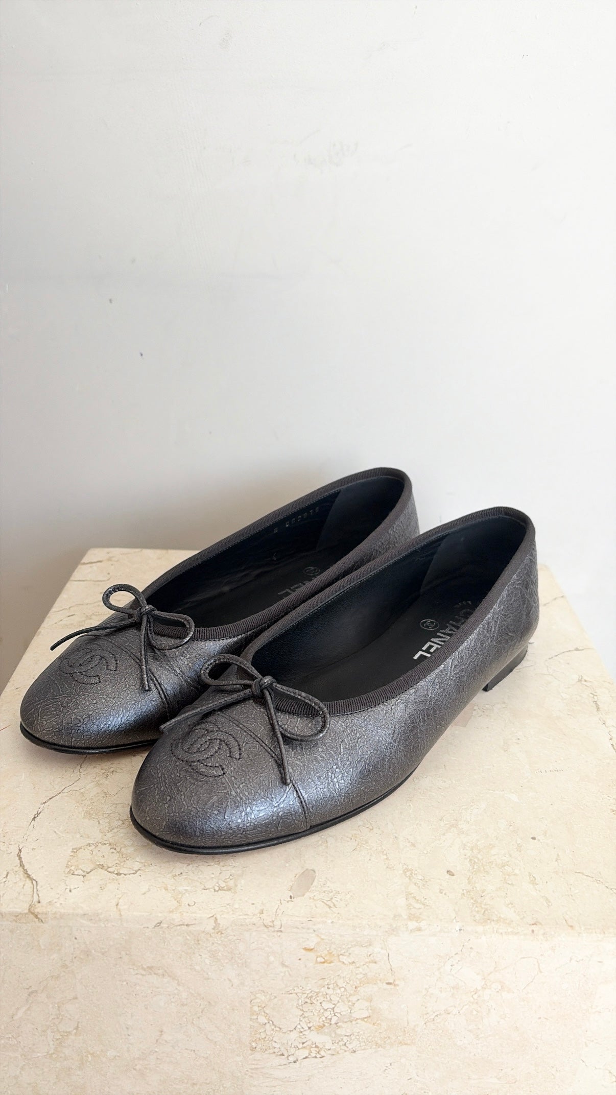 Chanel Leather Ballet Flats Dark Grey Metallic, 38C