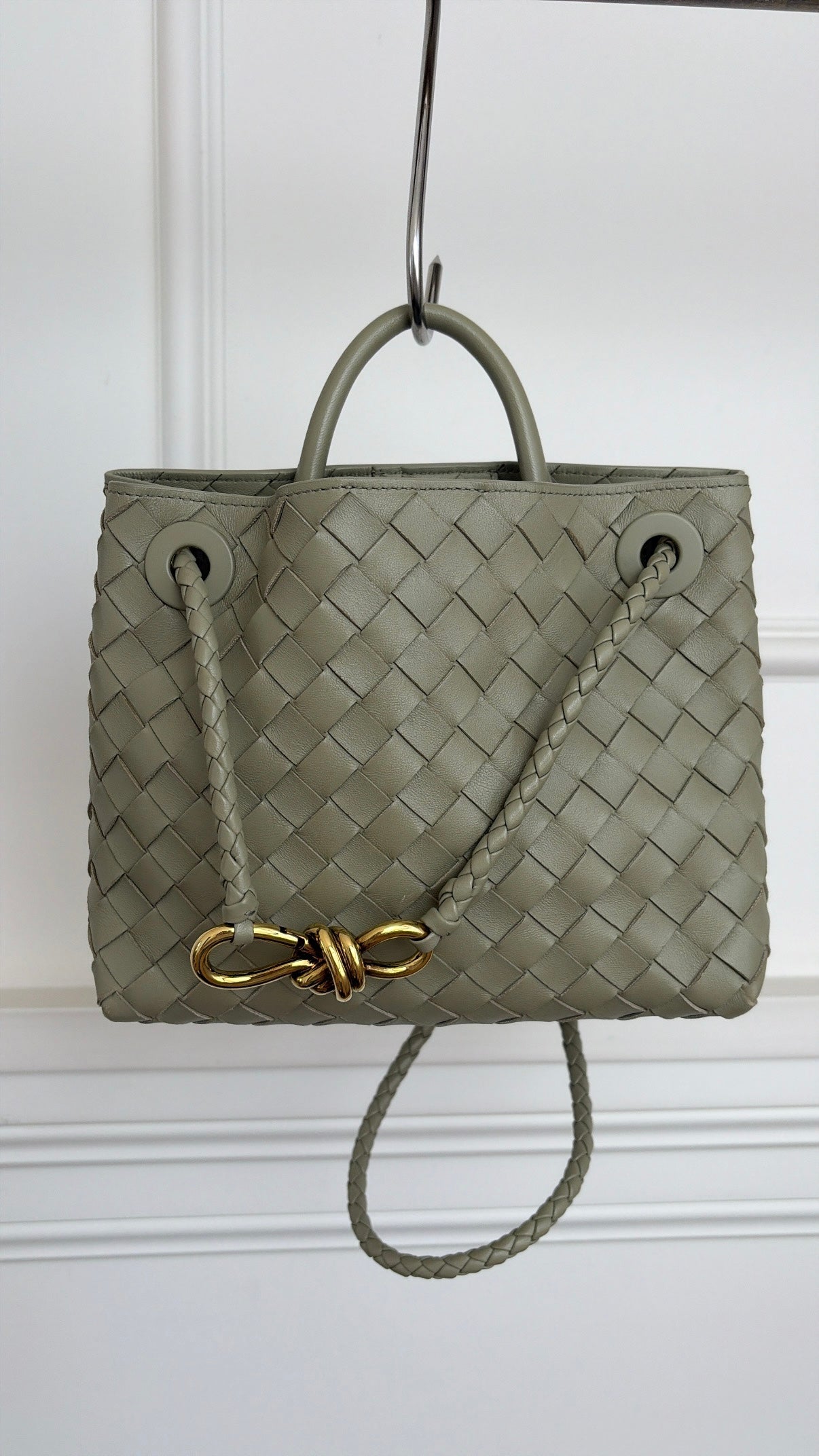 Bottega Veneta Sage Green Intercciato Leather Small Andiamo Bag
