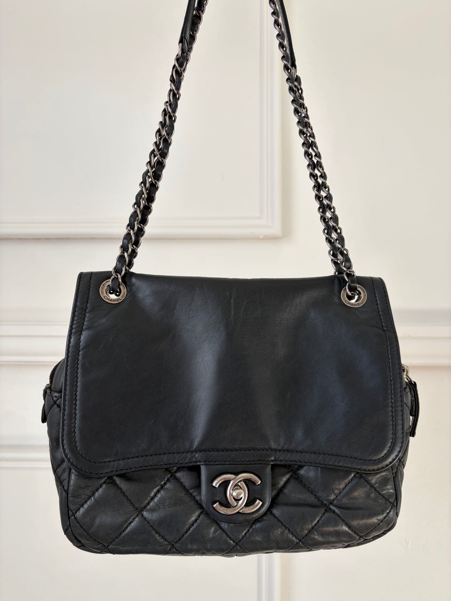 Chanel Black Leather Easy Zip Flap Bag