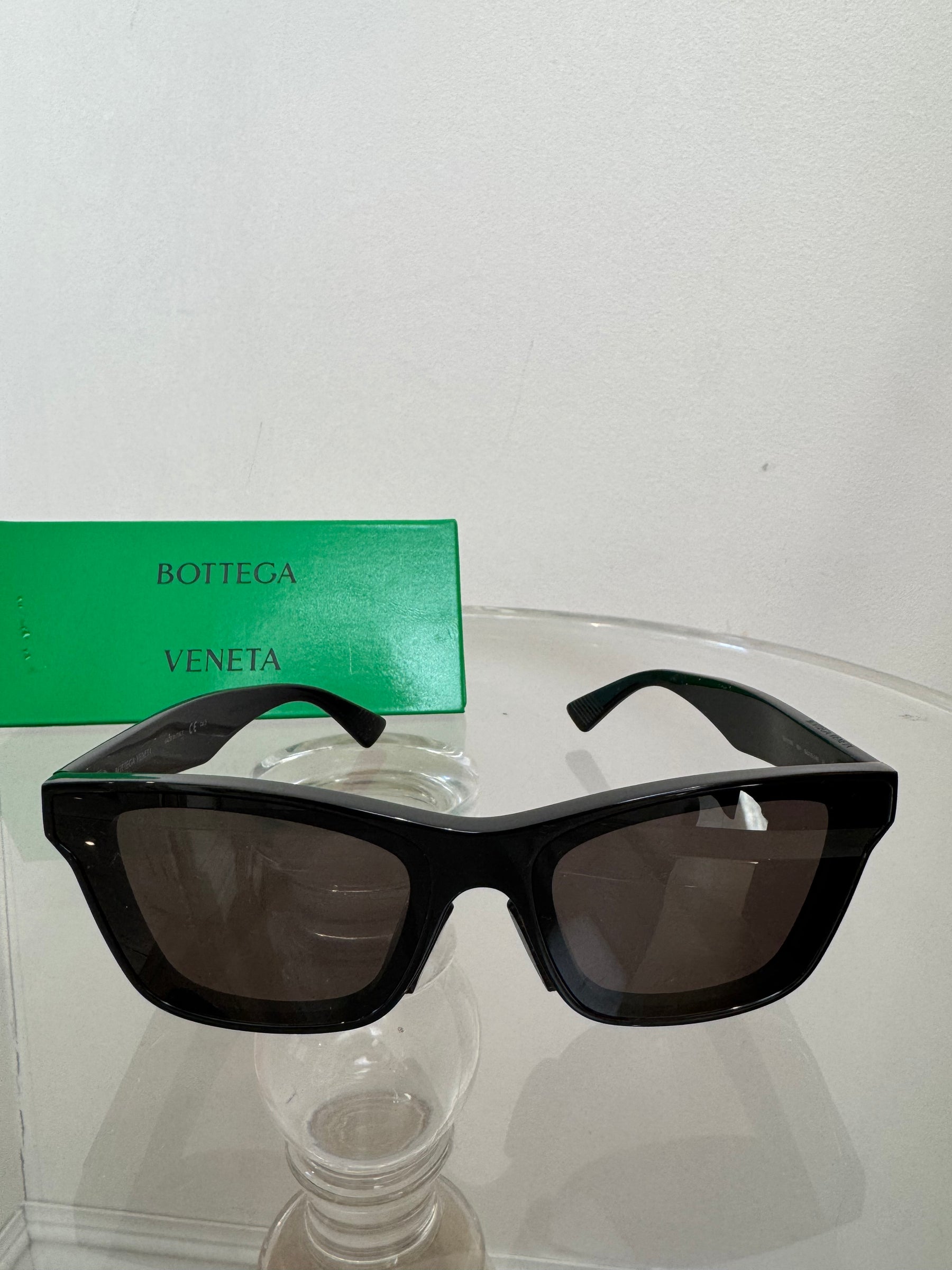 Bottega Veneta Black Wayfarer Cat Eye Sunglasses