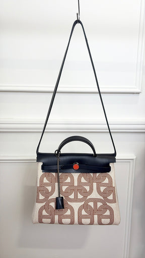 Hermès Herbag 31 "Circuit 24" in Ecru Toile Canvas and Navy Leather