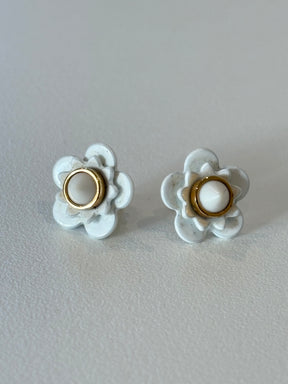 Fendi White Acrylic Flower Stud Earrings