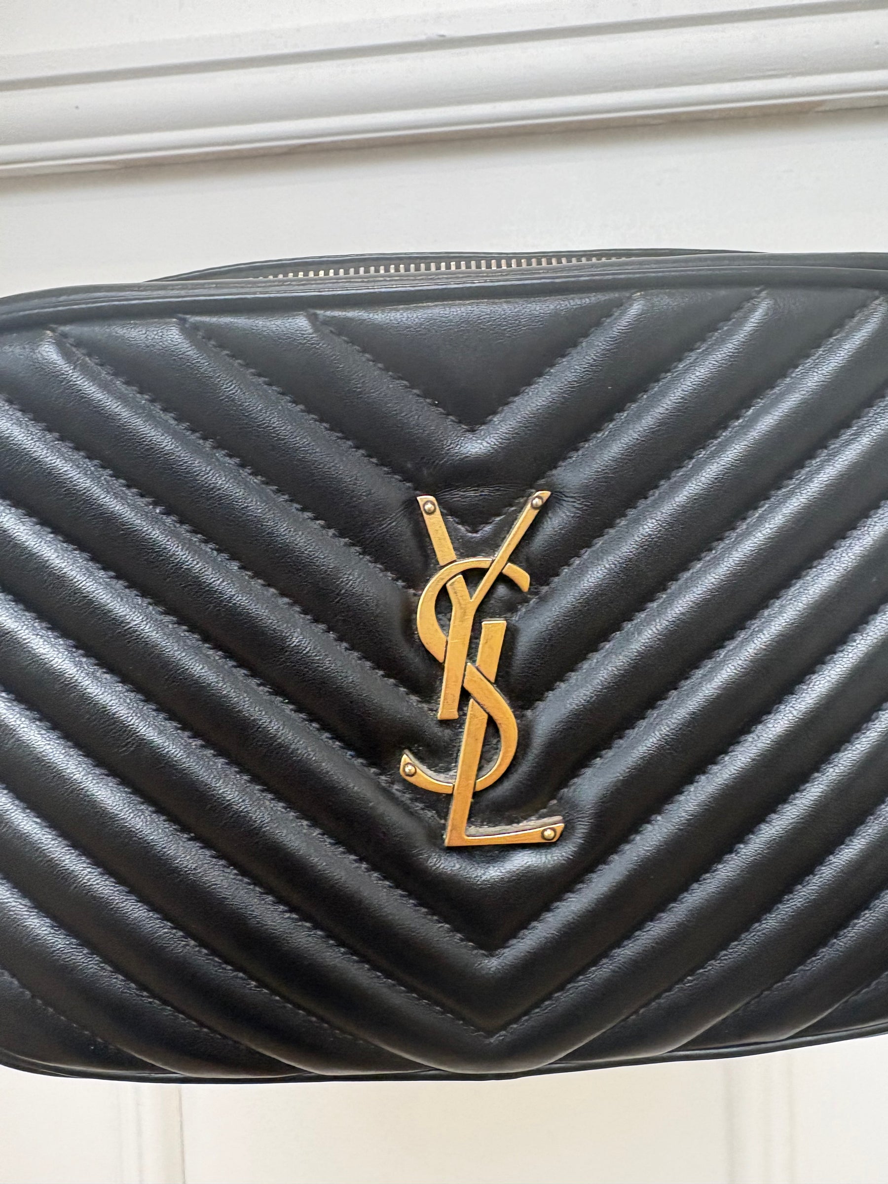 Saint Laurent Black Chevron Quilted Leather Lou Lou Camera Bag