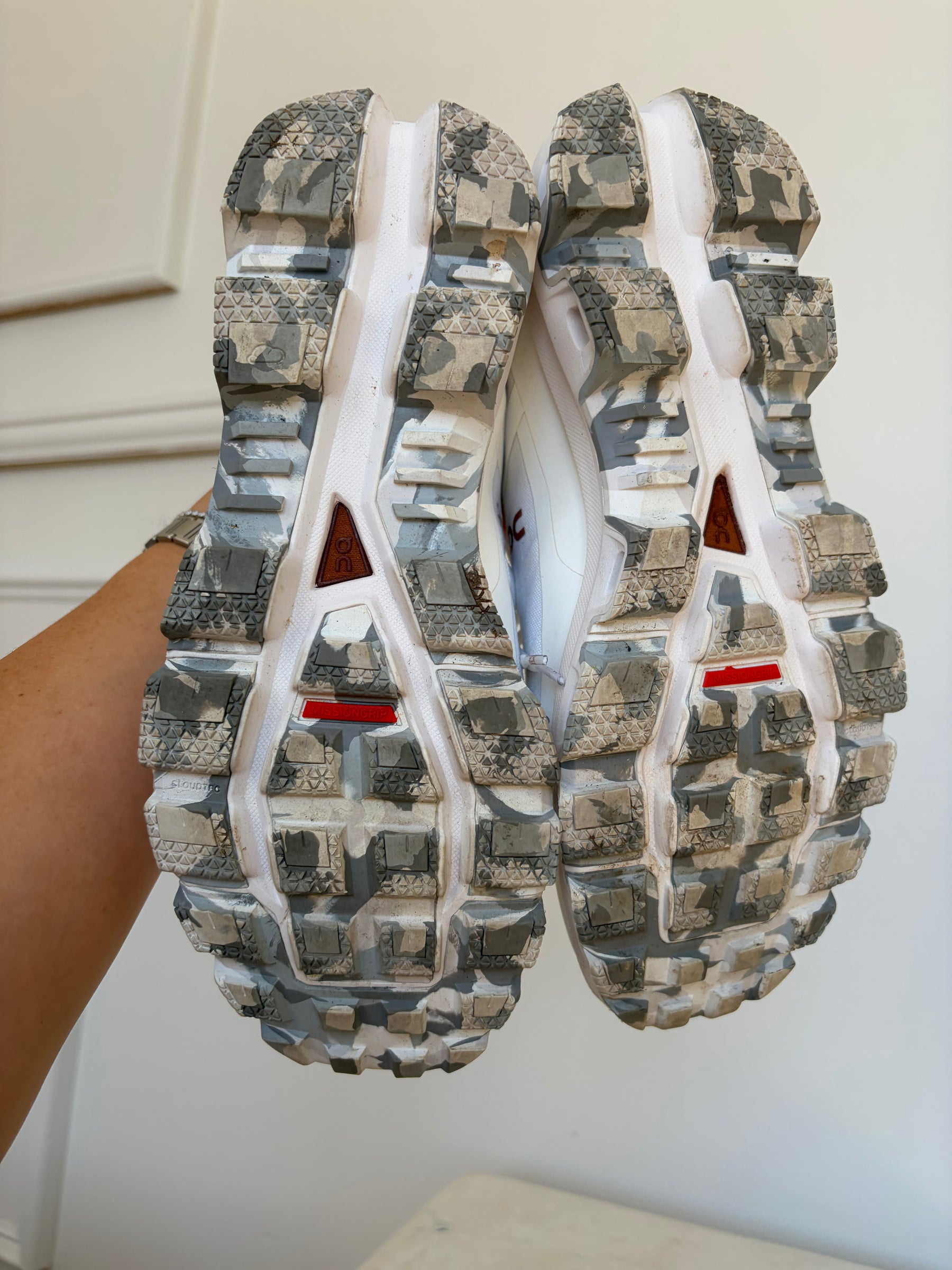 Loewe x ON White Sneaker, 40