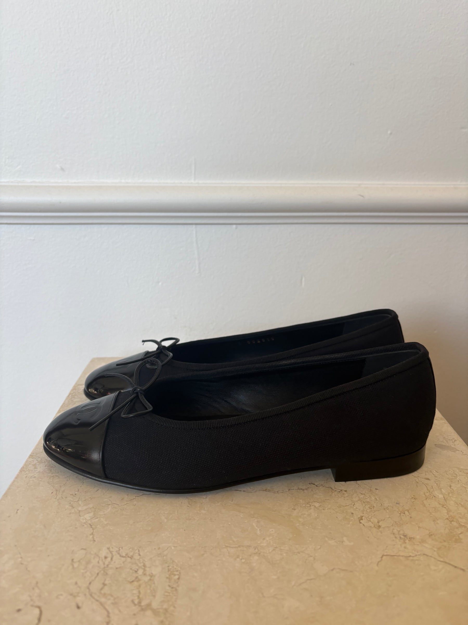 Chanel Black Leather and Canvas Ballet Flats, 38C