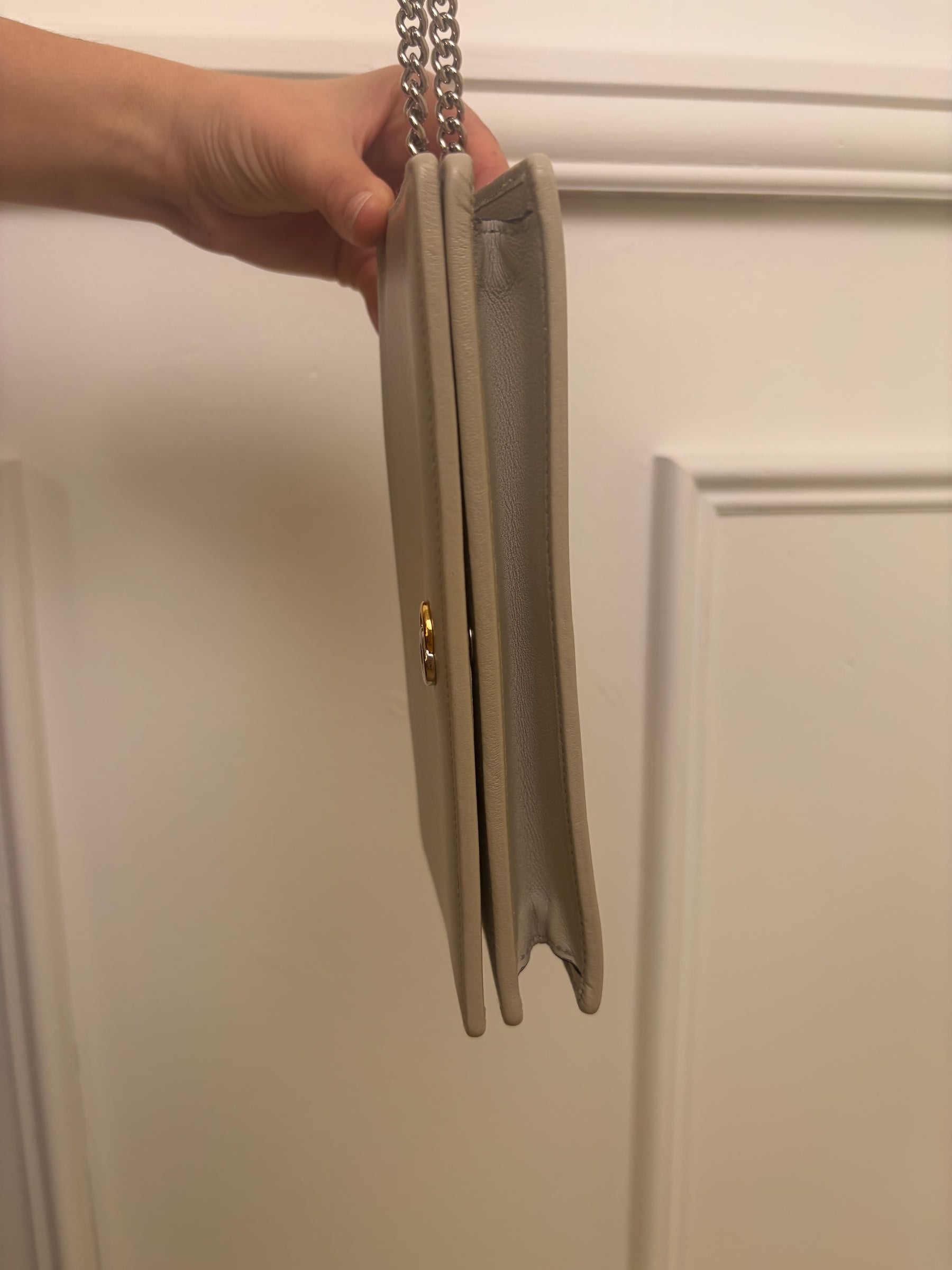 Gucci Greige Marmont Wallet On Chain