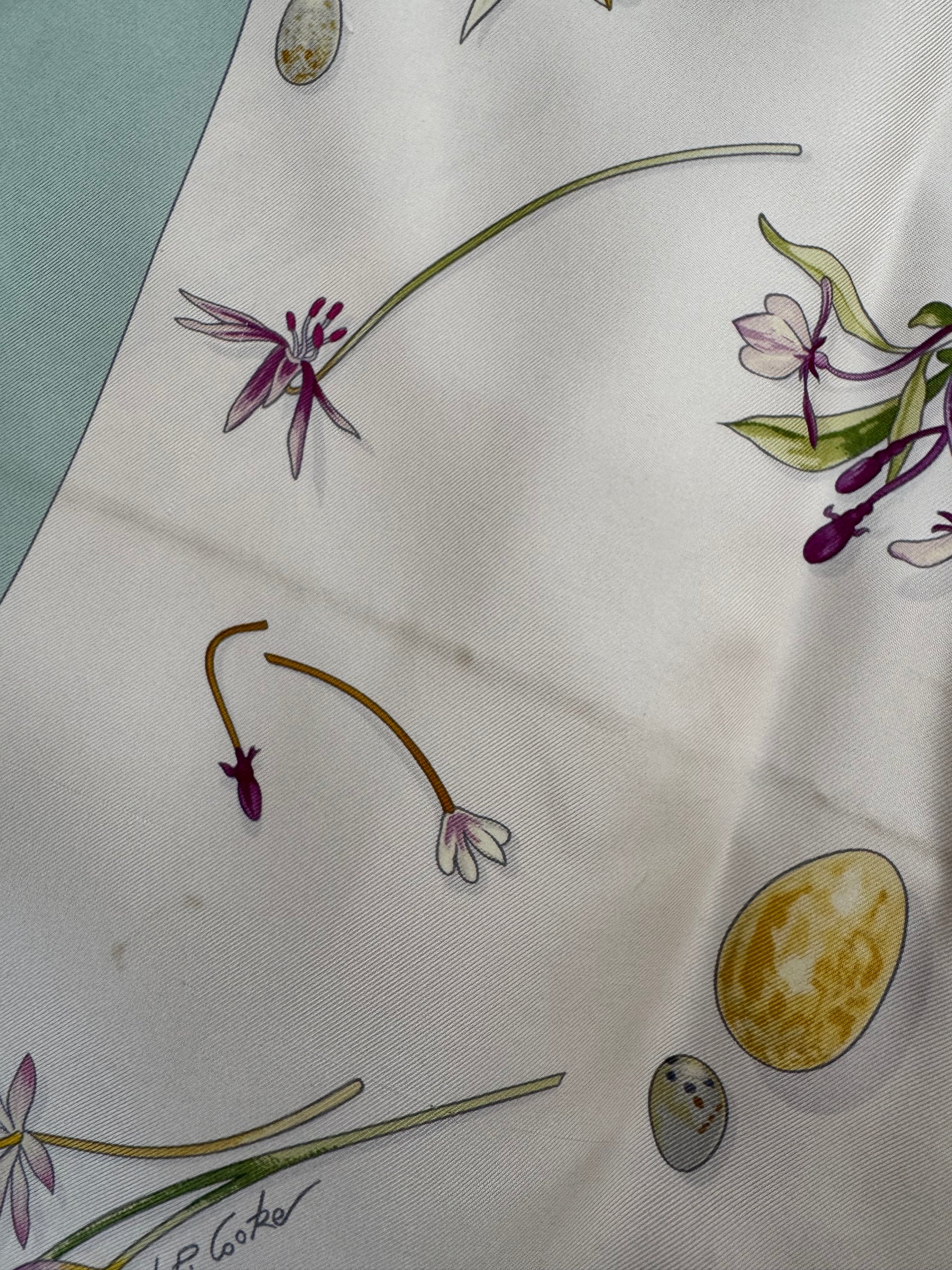 Hermès Fleurs And Plumes Print Silk Scarf