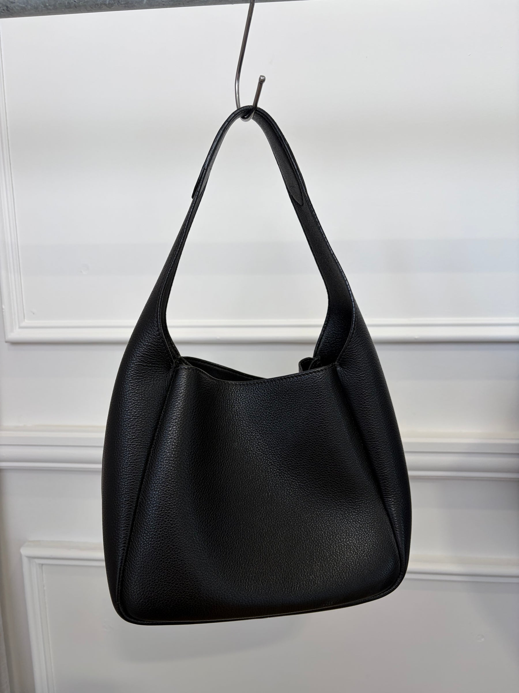 Prada Black Leather Dynamique Shoulder Hobo