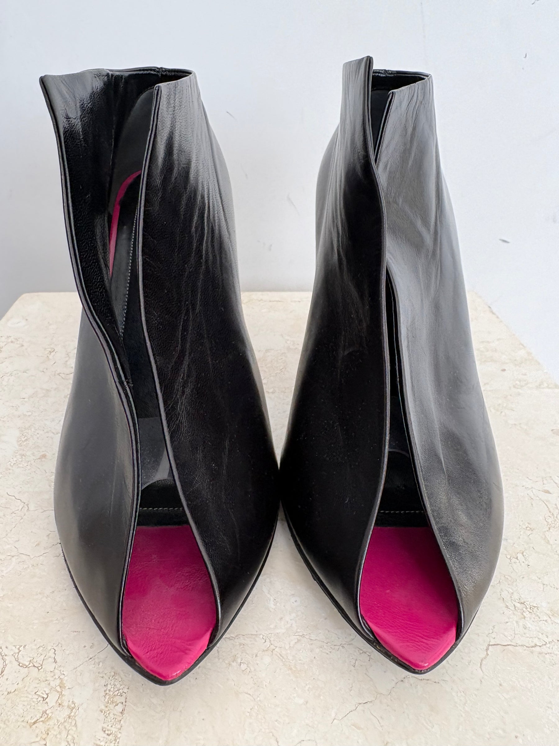 Balenciaga Split Toe Pull On Ankle Boot Pink Trim, 38