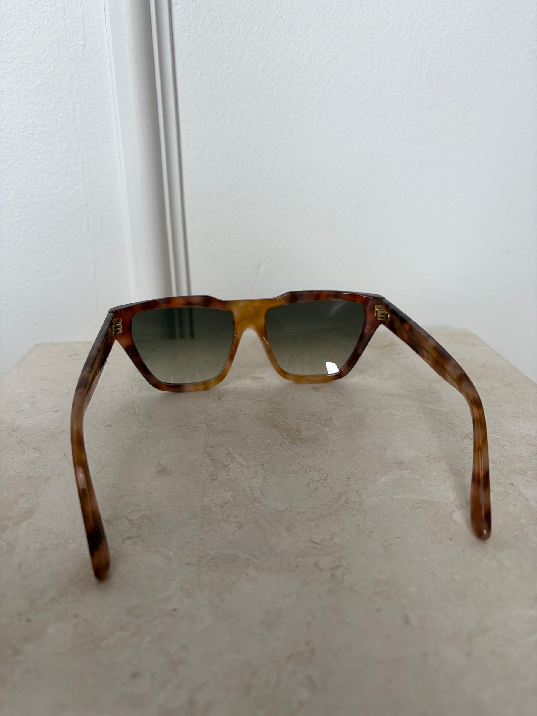 Victoria Beckham Tortoishell Sunglasses Vintage Havana