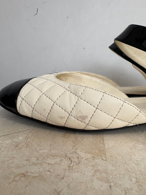 Chanel Lambskin and Patent Calfskin Ivory And Black Mary Jane Shoes, 39.5 C