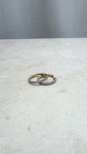 Jan Logan 9k Gold and Diamond Hoop Earring