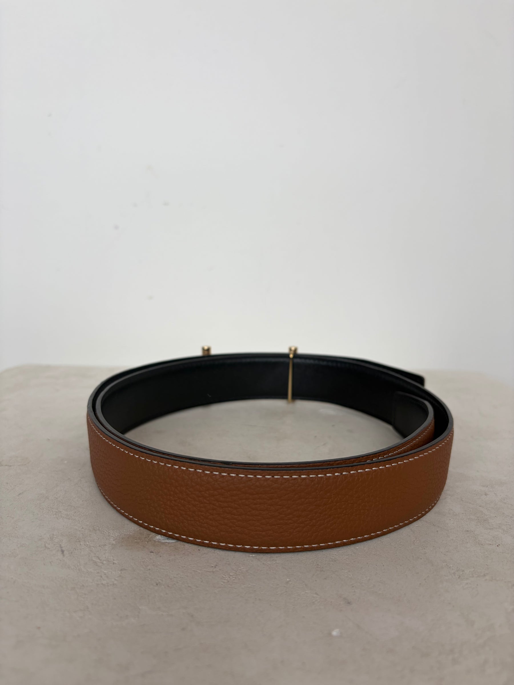 Hermès Reversible 38mm Hippique Belt In Togo Box Leather Tan Black, 92 cm