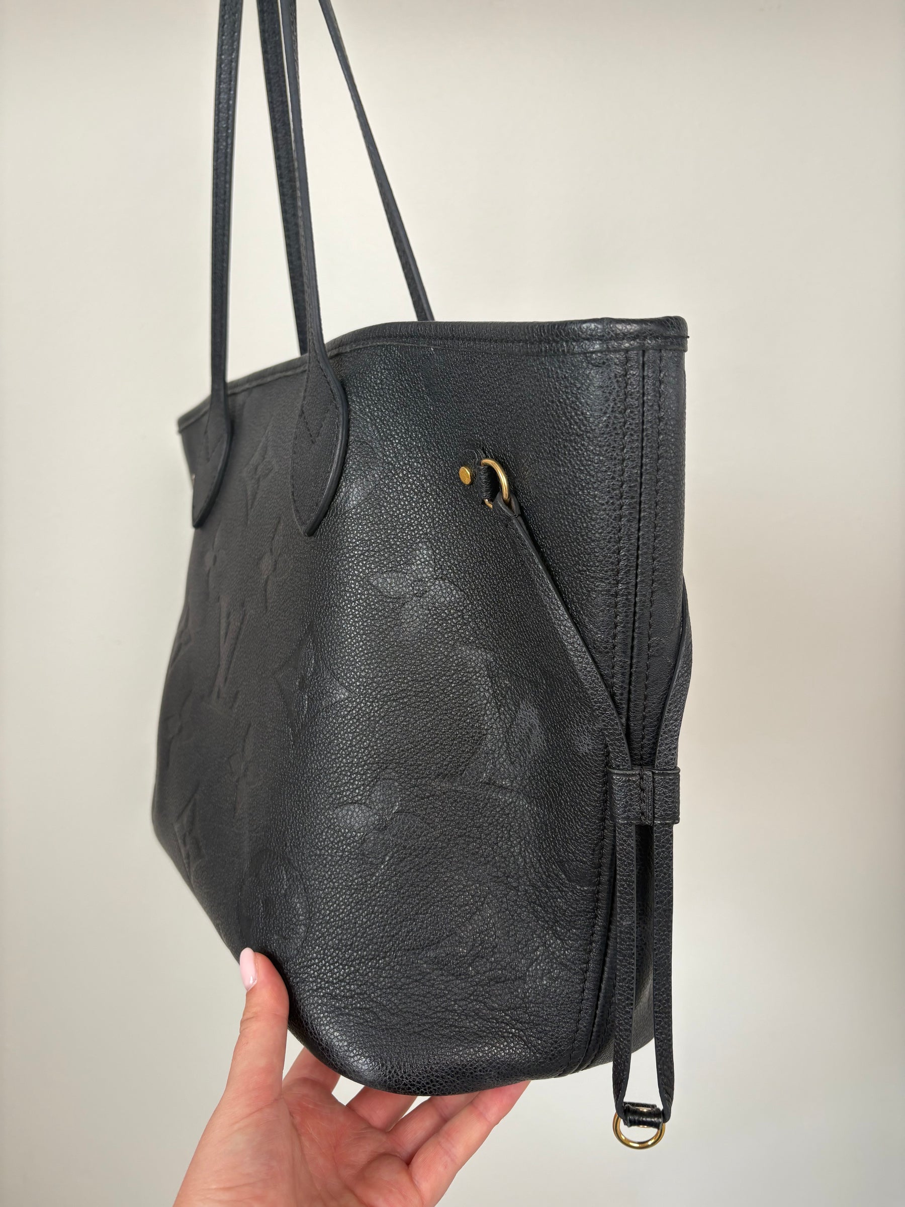 Louis Vuitton Neverfull Empreinte Leather MM Black