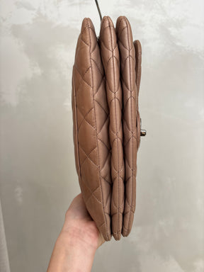Chanel Accordian Flap Bag In Quilted Lambskin Light Brown