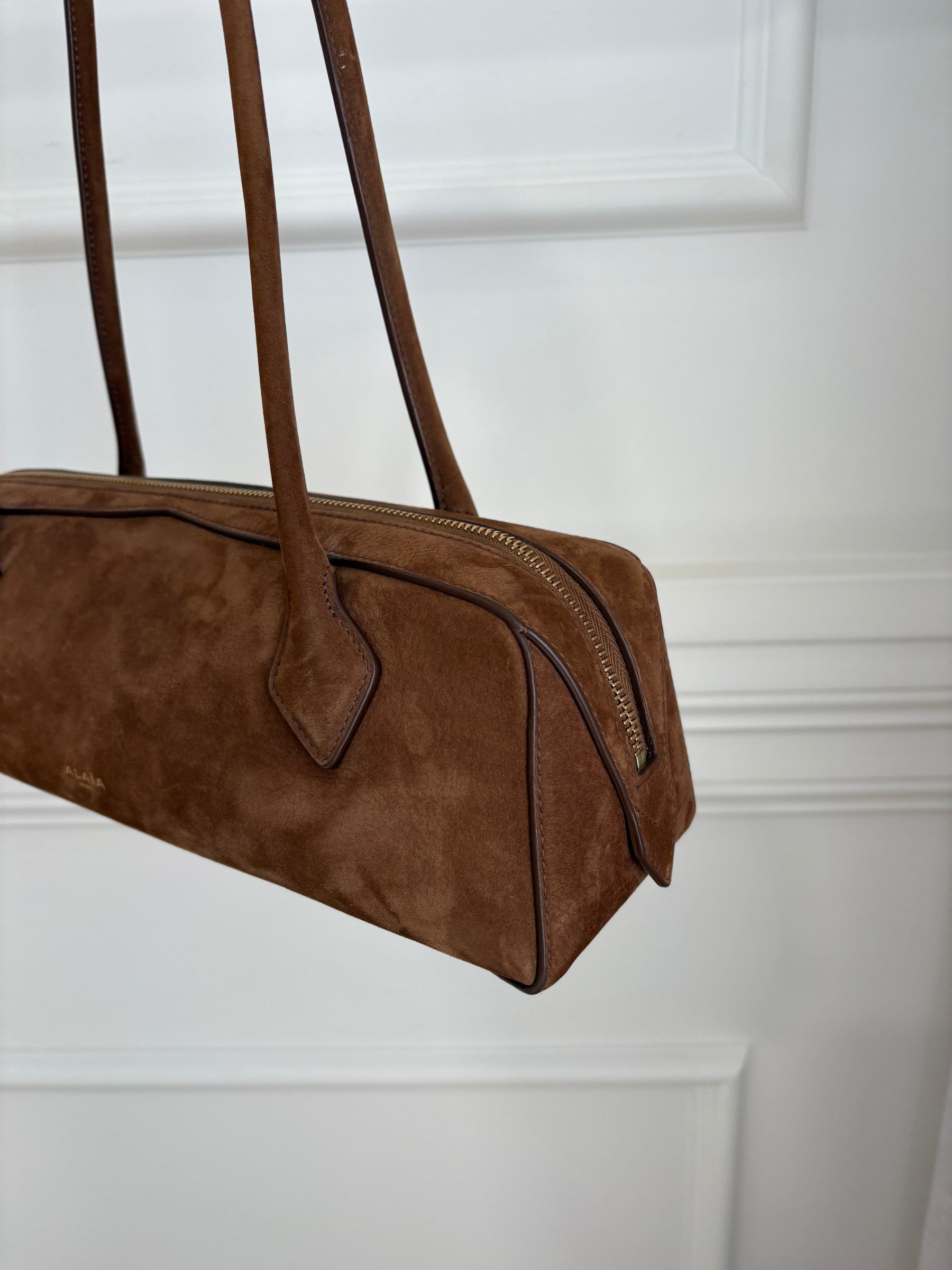 Alaïa Tan Le Teckel medium nubuck shoulder bag