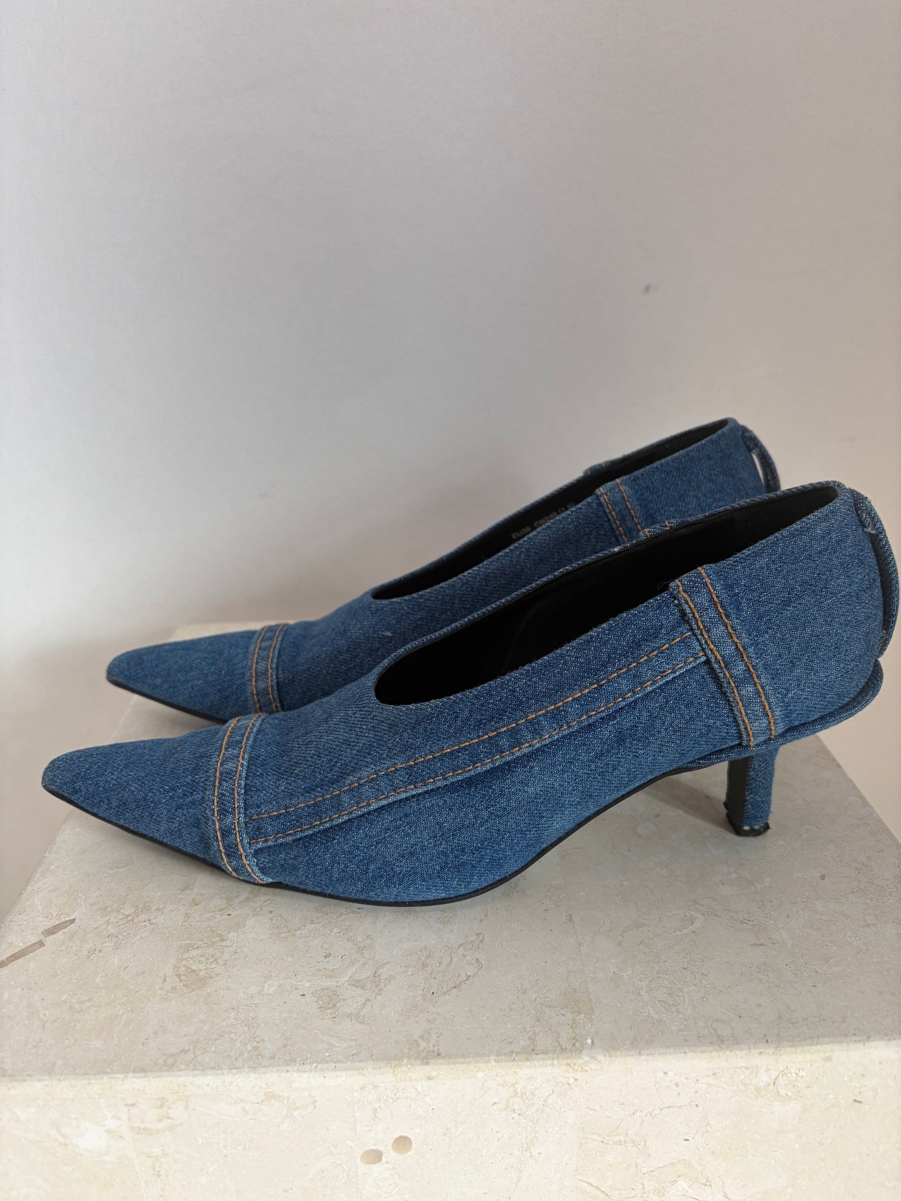 Acne Studios Denim Pointed Pump, 38