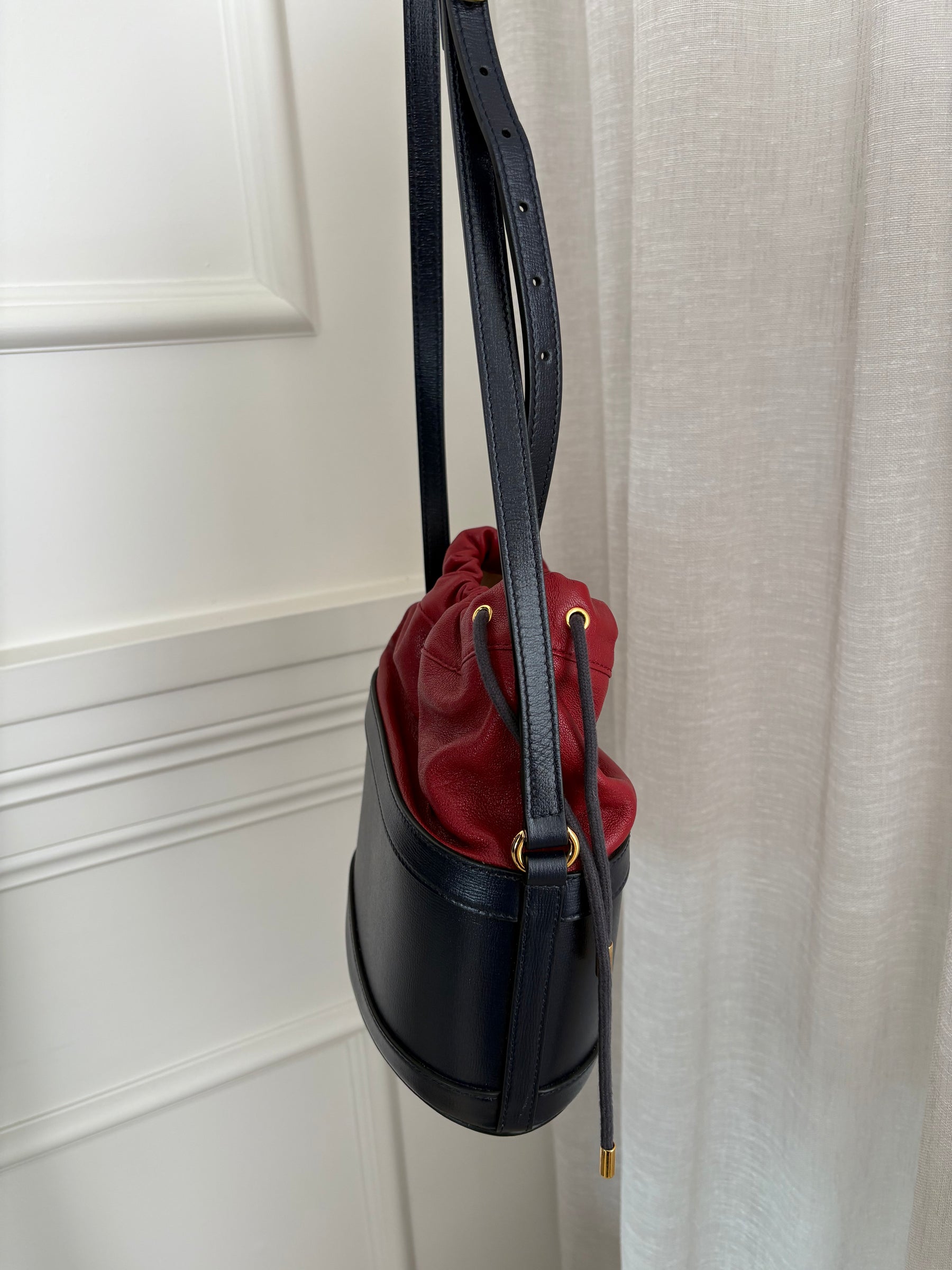 Gucci Navy and Red Leather Horsebit Drawsting Bucket Bag
