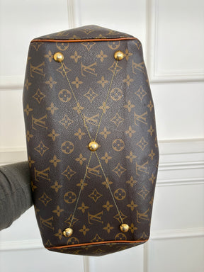 Louis Vuitton Turenne Monogram, S