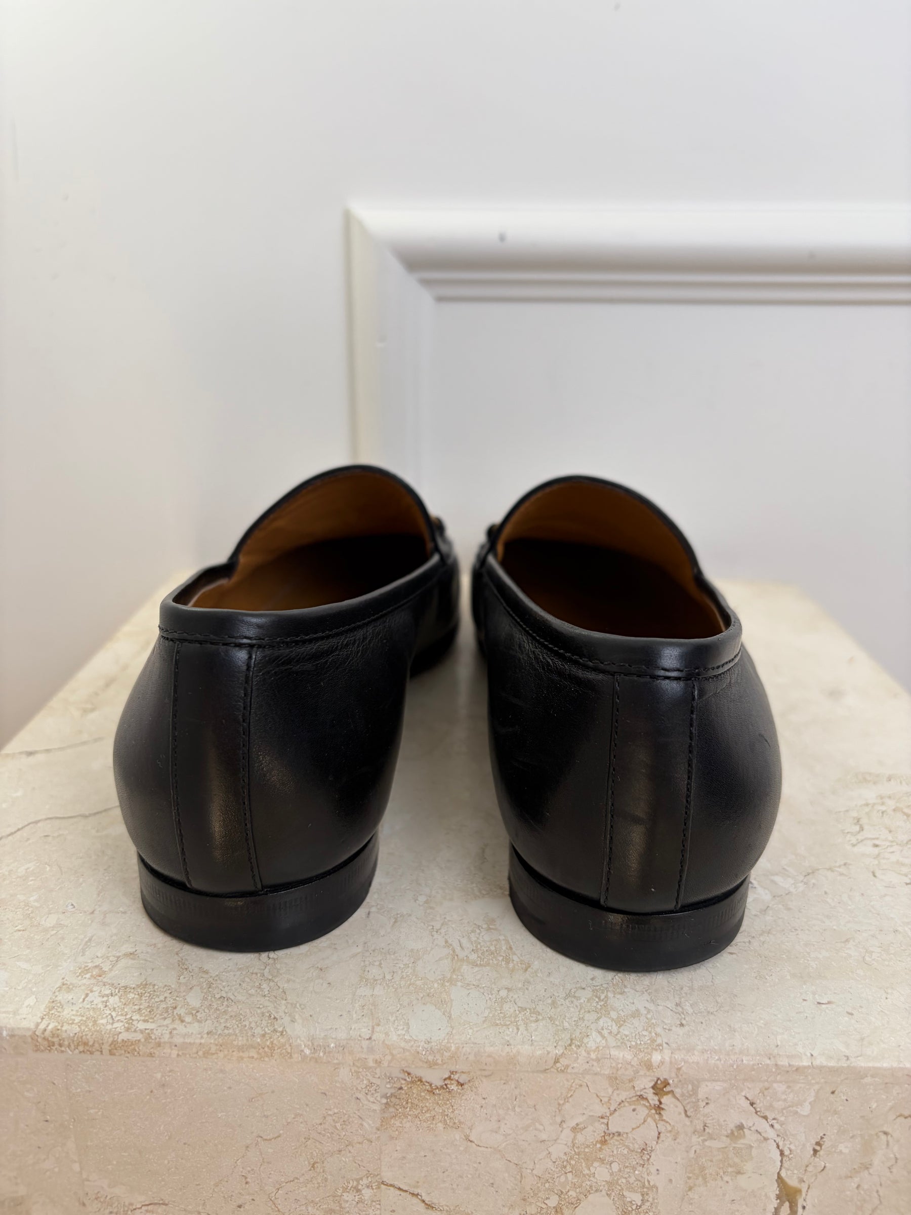 Gucci Black Leather Jordaan Loafer, 38