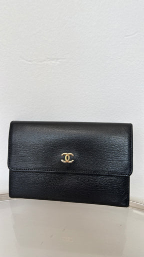 Chanel Vintage Black Leather Purse Gold HW