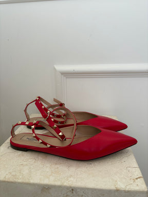 Valentino Garavani Red Pointed Leather Rockstud Flats, 40