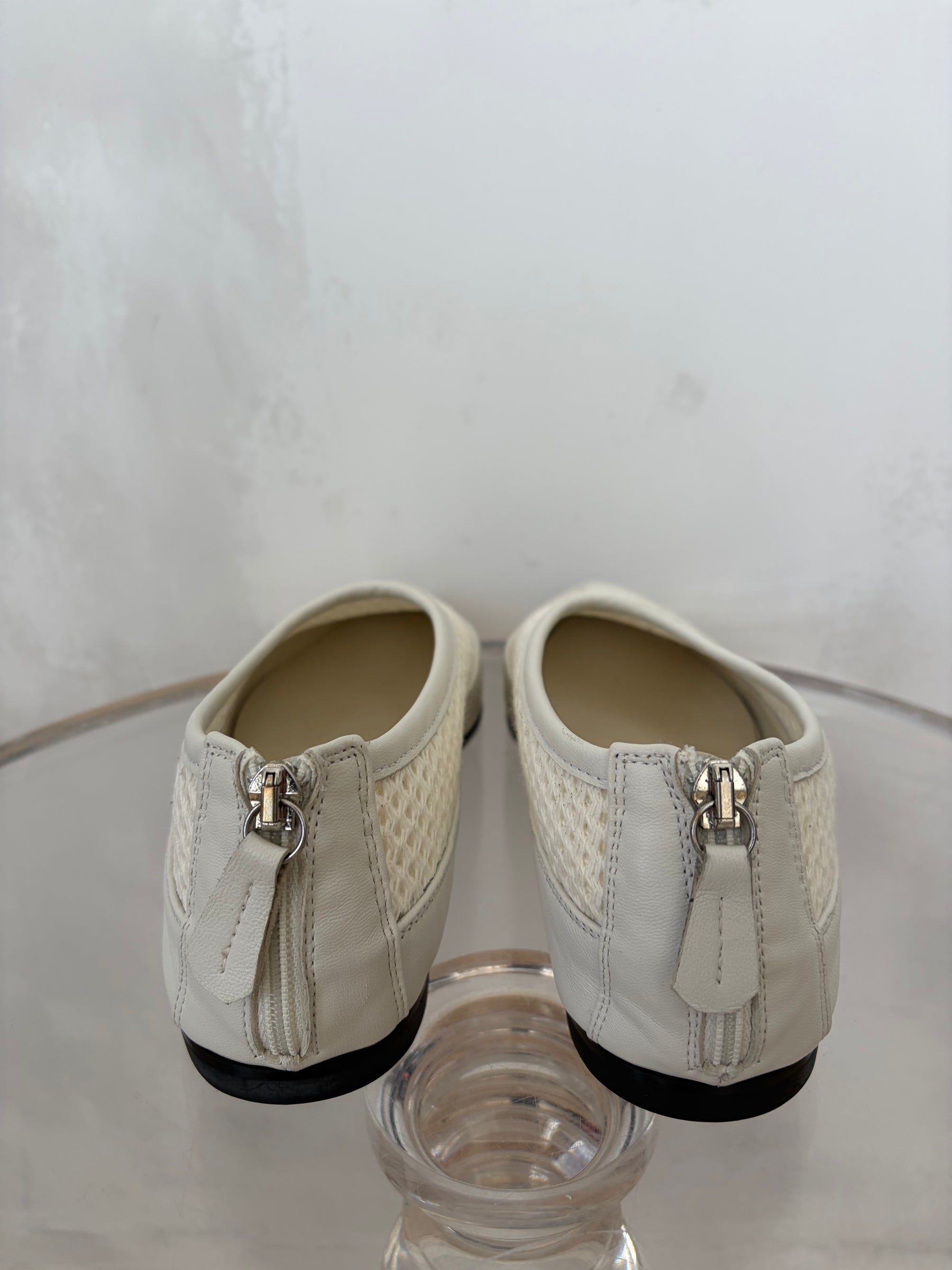 bassike Off White Pointed Toe Mesh Leather Flats, 37