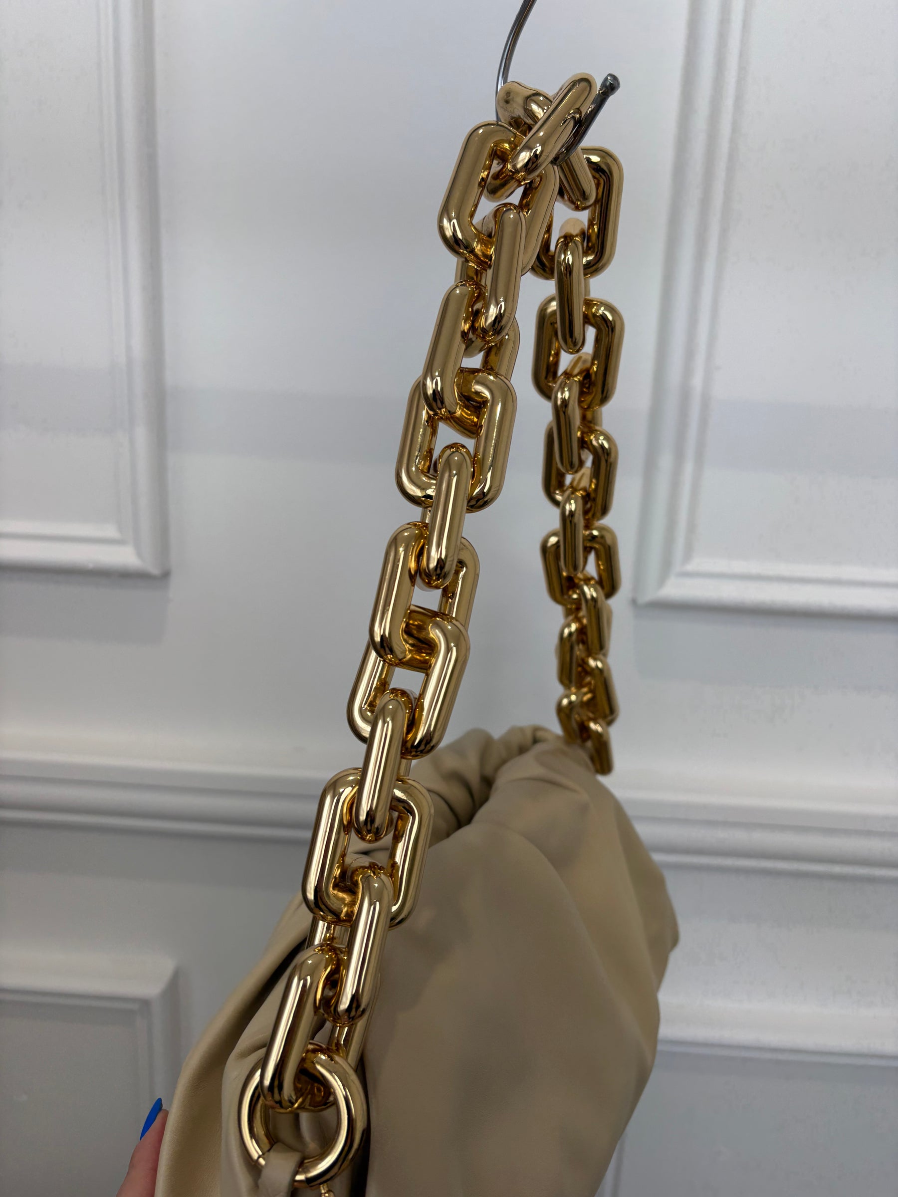 Bottega Veneta Stone Leather Shoulder Chain Pouch