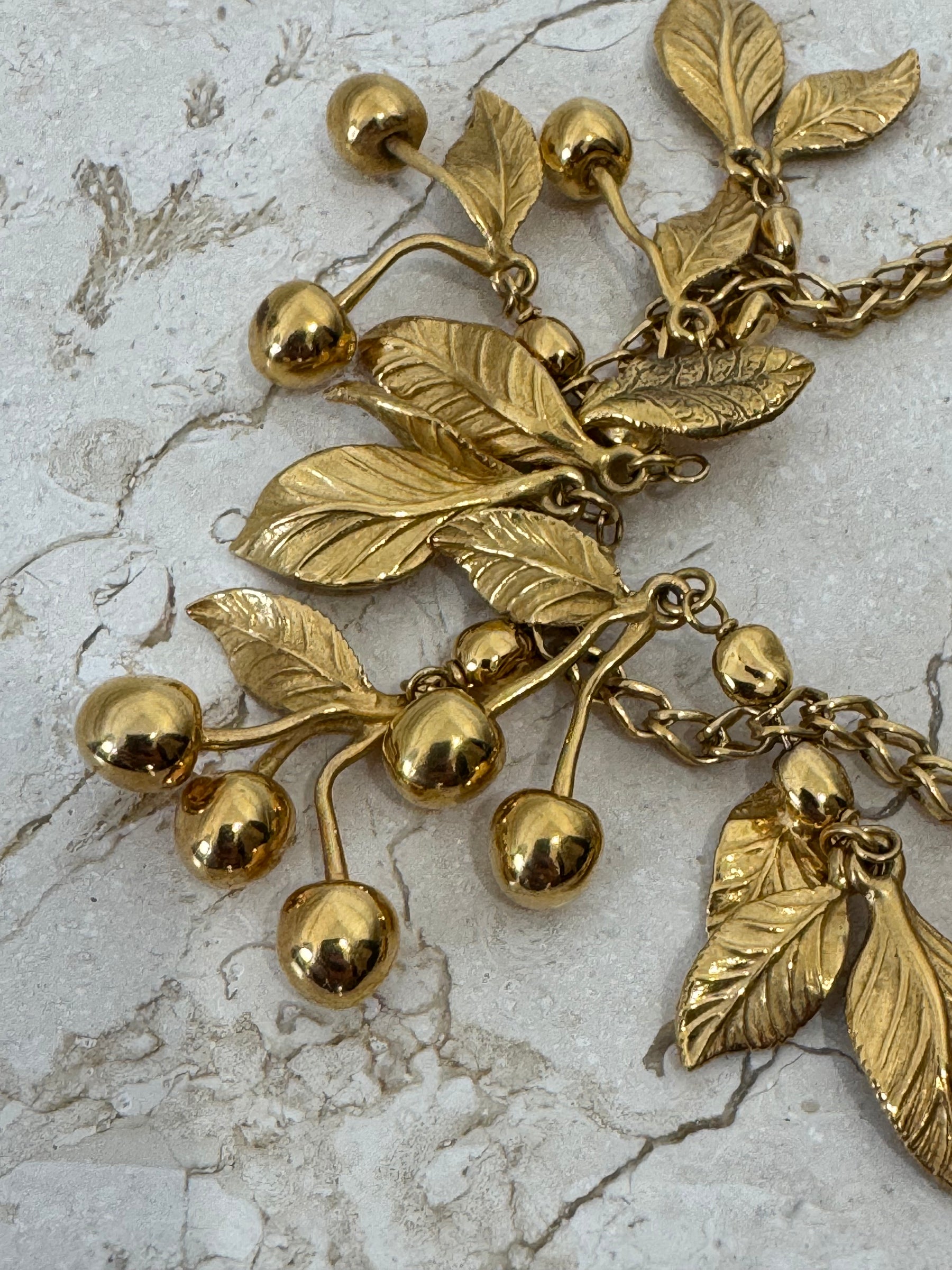 Saint Laurent Leaves Charm Bracelet Gold Tone, Small