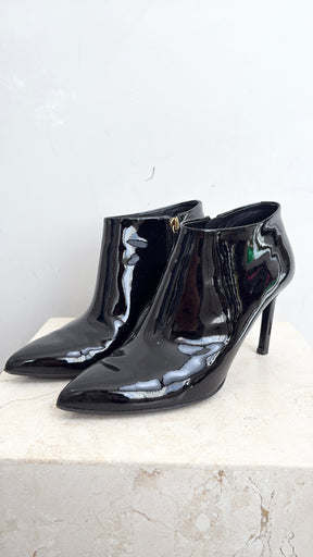 Gucci Black Patent Leather Pointed Ankle Boots, 37