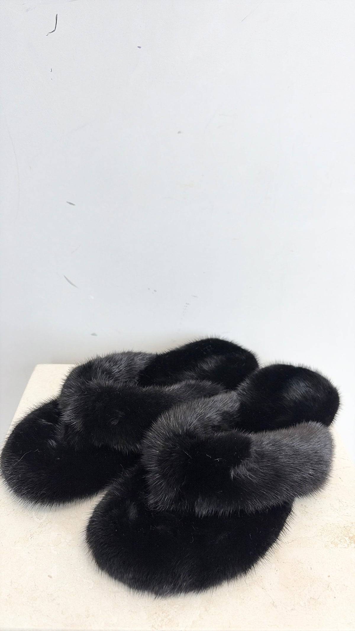 Saint Laurent Mink Flip Flop Sandals Black, 40