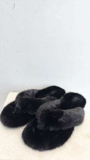 Saint Laurent Mink Flip Flop Sandals Black, 40
