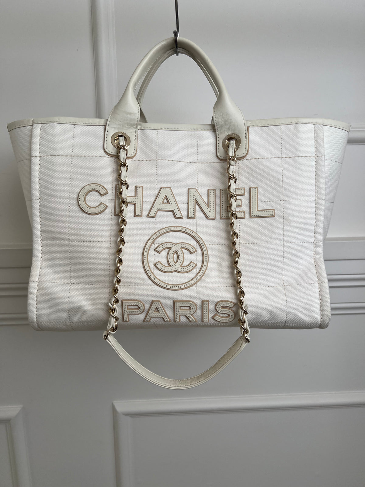 Chanel White Canvas and Lether Trimmed Deuville Tote