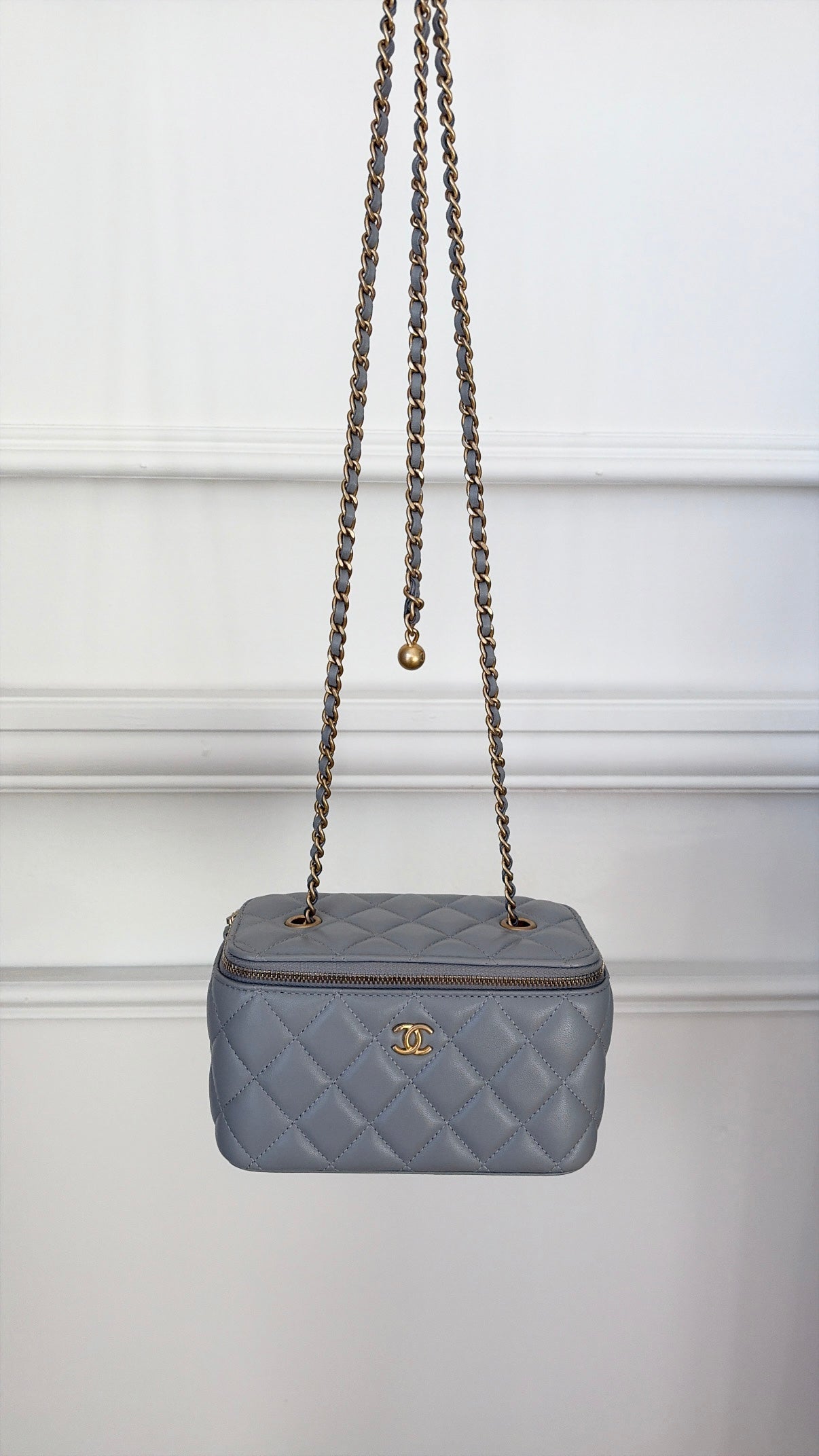 Chanel Grey Lambskin Leather Pearl Crush Vanity Bag