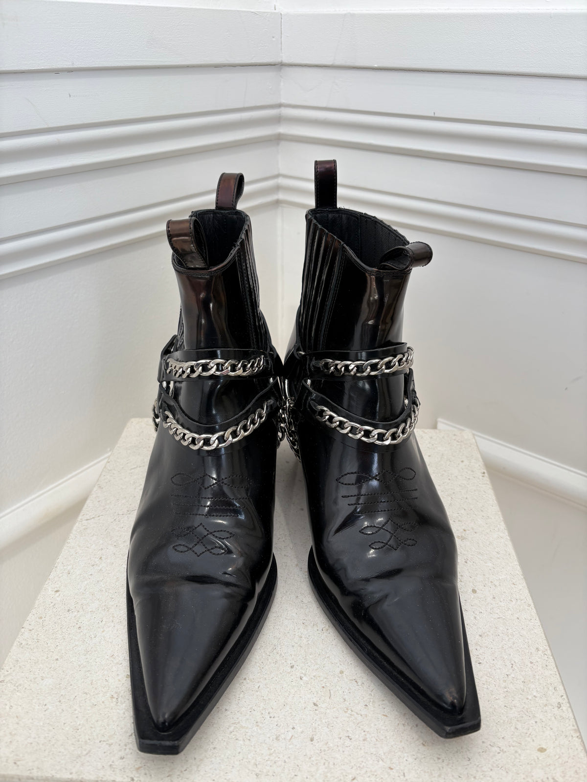 Anine Bing Black Ankle Boots With Chain Detail, 39