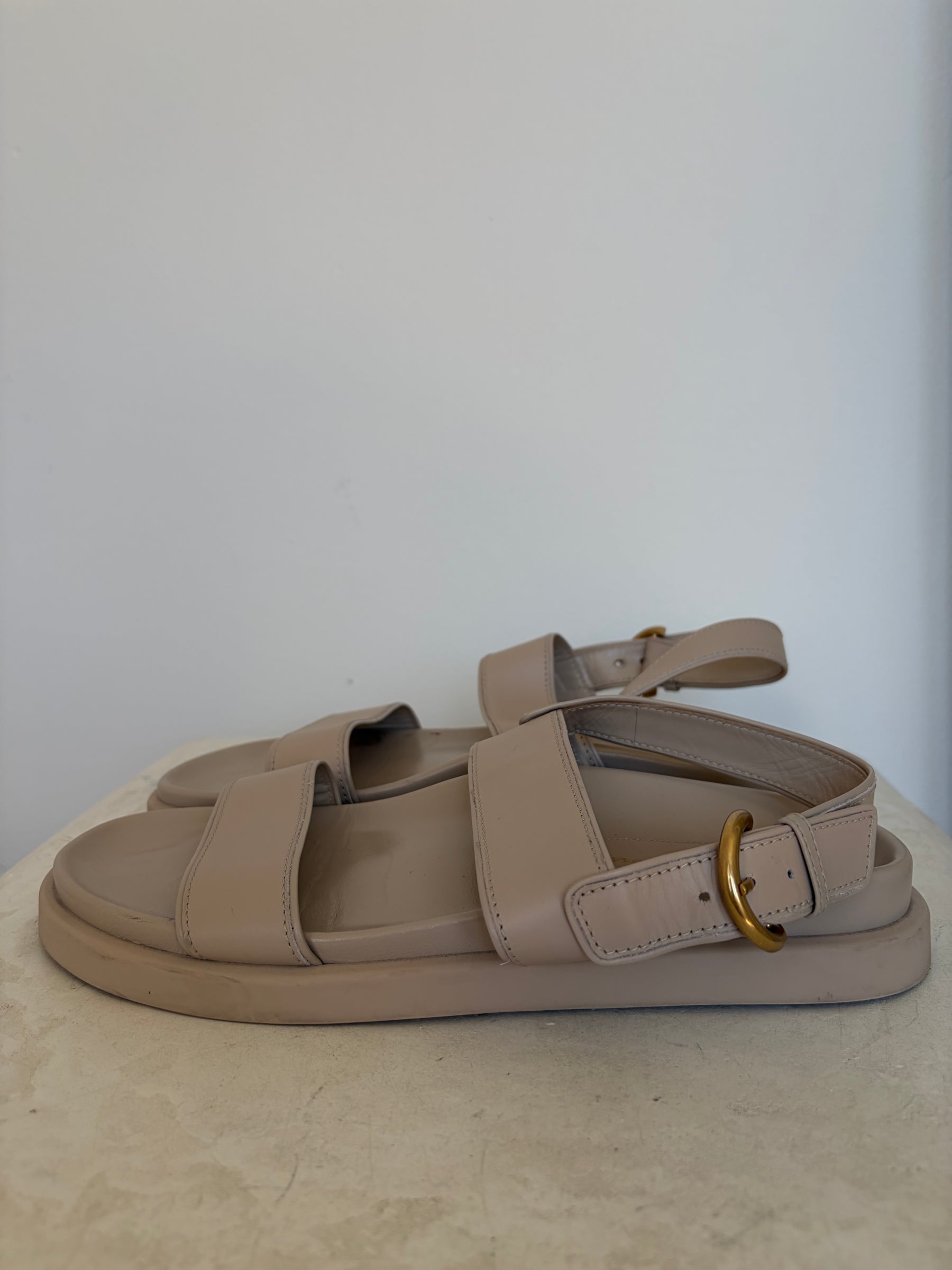 Gianvito Rossi Beige Leather Dad Sandals, 40