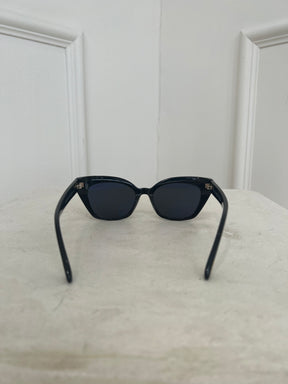 Tom Ford Cat Eye Sunglasses In Black