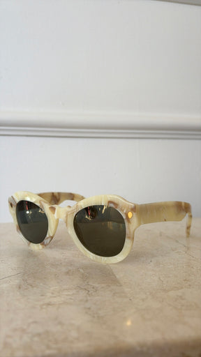 Lucy Folk Cream Marble Round Sunglasses